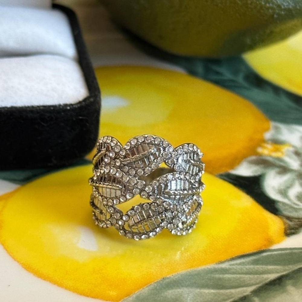 NEW SIZE 5 Silver Plated White Stone Ring